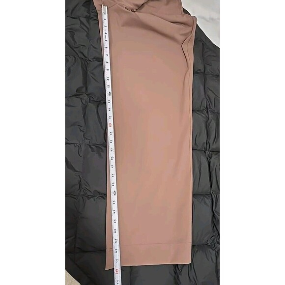 Lululemon Straight Leg Mid Rise Pant Luxtreme Taupetastic Tan Women’s Size XL - Picture 9 of 10